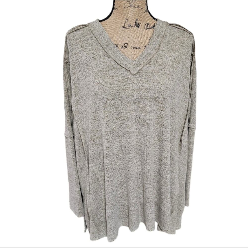 Easel Super Soft Tan V-Neck Exposed Seam Oversized Comfy Sweatshirt Size Small